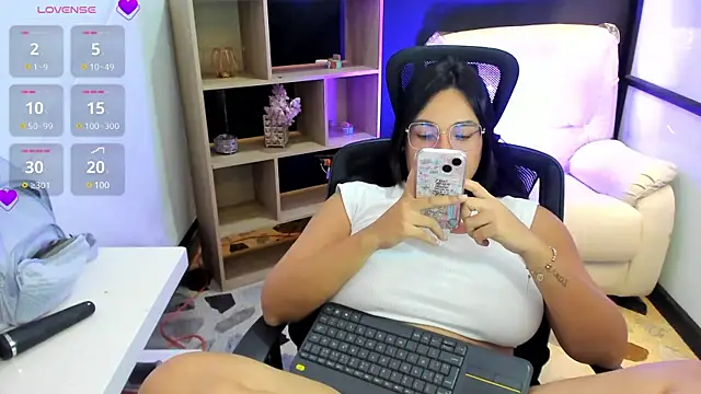 CelesteBrucee online show from January 2025 11:58:02 PM