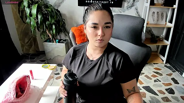 Snapshot of CelesteBrucee chatting on February 2026 08:34:01 PM CelesteBrucee online show from February 2026 08:34:01 PM