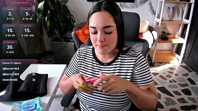 Snapshot of CelesteBrucee chatting on February 2026 09:30:02 PM CelesteBrucee online show from February 2026 09:30:02 PM