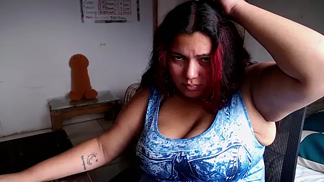 Snapshot of girl_milk2 chatting on April 2026 03:50:01 PM girl milk2 online show from April 2026 03:50:01 PM