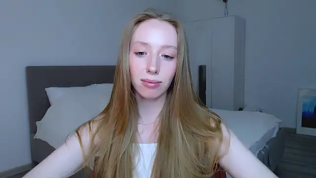 Luna insniity online show from December 2024 01:40:02 AM