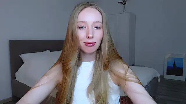 Luna insniity online show from January 2025 09:07:01 PM