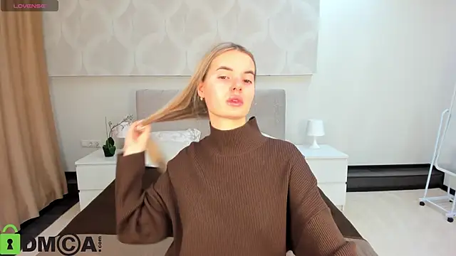 Donna Evans online show from November 2025 11:49:02 PM