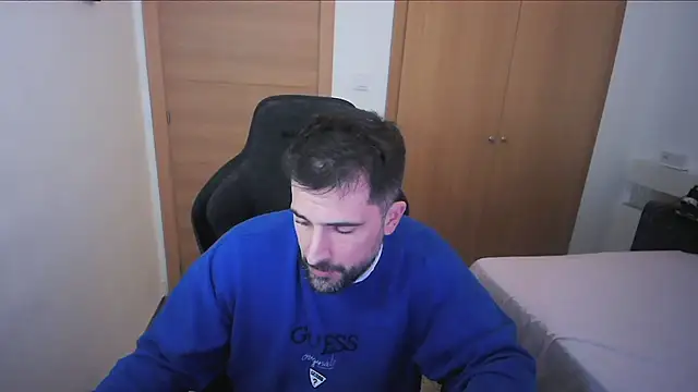 alex877x online show from January 2026 11:28:01 PM