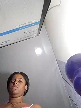 kelleysinedd online show from April 2026 04:10:02 PM