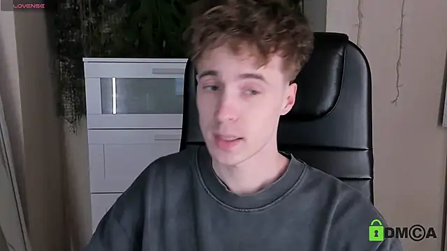 Snapshot of _tokyo_ghoul chatting on February 2026 10:27:02 AM tokyo ghoul online show from February 2026 10:27:02 AM