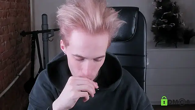 Snapshot of _tokyo_ghoul chatting on March 2026 03:04:01 PM tokyo ghoul online show from March 2026 03:04:01 PM