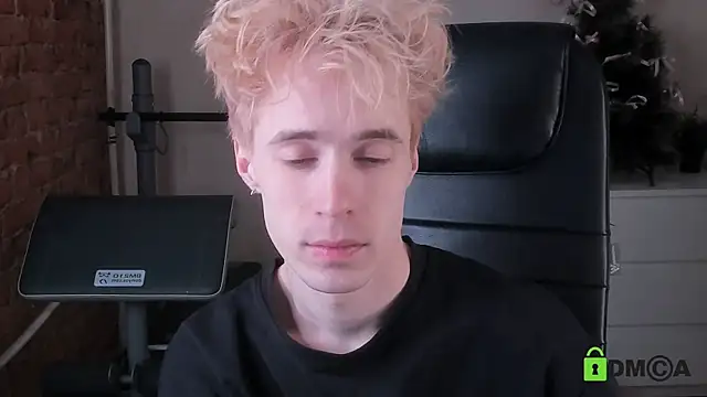 Snapshot of _tokyo_ghoul chatting on April 2026 10:13:01 AM tokyo ghoul online show from April 2026 10:13:01 AM