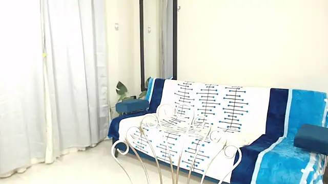 AmbarSofhia online show from February 2025 11:17:01 PM