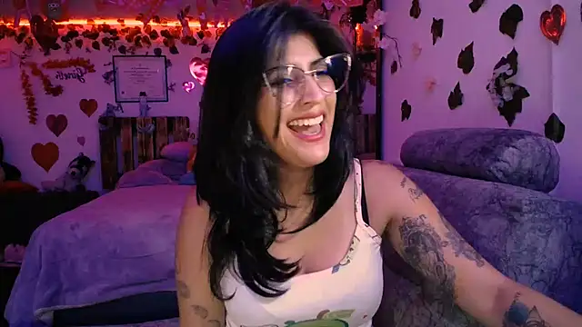 azahar  ziiz online show from February 2025 12:27:01 AM