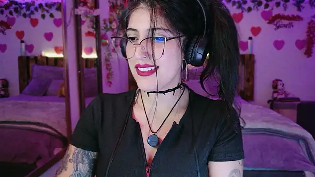 Snapshot of azahar__ziiz chatting on March 2026 06:01:01 PM azahar ziiz online show from March 2026 06:01:01 PM