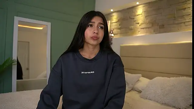 Ashley Jones9 online show from February 2025 10:39:02 AM