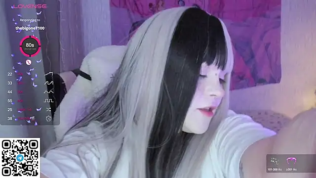 Snapshot of SelenaCute chatting on January 2026 06:08:01 AM SelenaCute online show from January 2026 06:08:01 AM