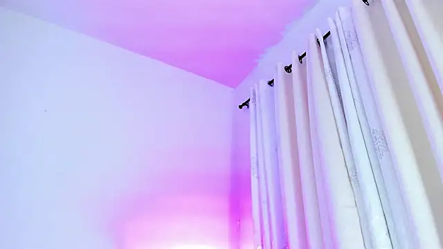 Snapshot of Abby__colins chatting on December 2024 01:17:01 AM Abby  colins online show from December 2024 01:17:01 AM