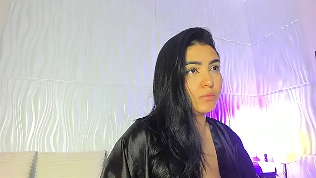 Snapshot of Abby__colins chatting on May 2026 04:02:02 PM Abby colins online show from May 2026 04:02:02 PM