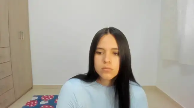 Snapshot of Hana_Zurah chatting on December 2024 10:40:01 PM Hana Zurah online show from December 2024 10:40:01 PM