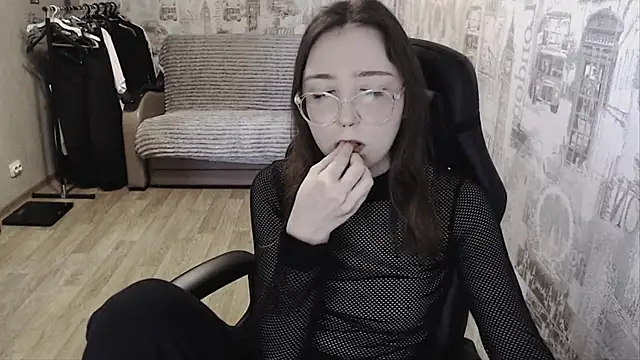 Snapshot of AmeliaKamishiro chatting on January 2025 12:07:02 PM AmeliaKamishiro online show from January 2025 12:07:02 PM