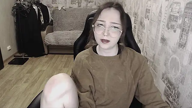 Snapshot of AmeliaKamishiro chatting on January 2025 05:46:01 PM AmeliaKamishiro online show from January 2025 05:46:01 PM