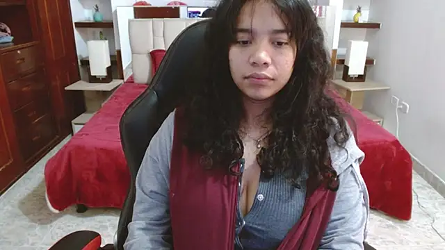 laureentt  online show from March 2025 06:13:02 AM