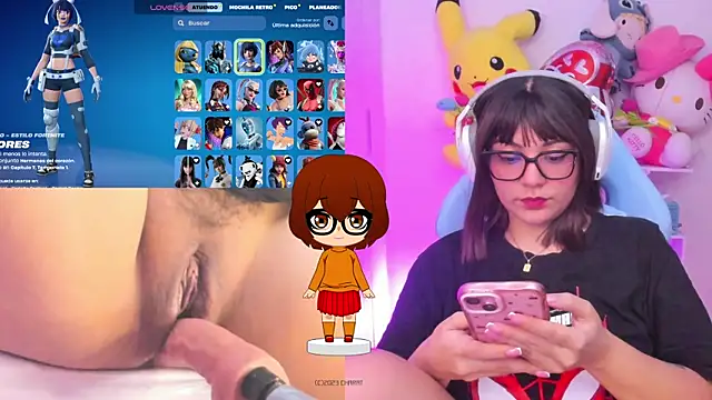 Snapshot of cinna_monroll chatting on June 2026 02:42:01 AM cinna monroll online show from June 2026 02:42:01 AM