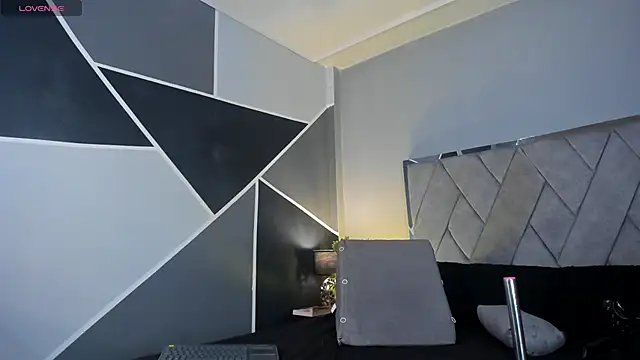 Markbrown online show from February 2025 12:14:01 AM