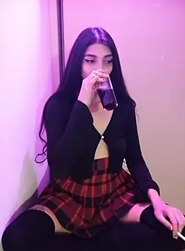 Snapshot of Felicia_smok3 chatting on December 2024 04:20:02 AM Felicia smok3 online show from December 2024 04:20:02 AM