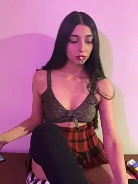 Snapshot of Felicia_smok3 chatting on January 2025 02:09:01 AM Felicia smok3 online show from January 2025 02:09:01 AM