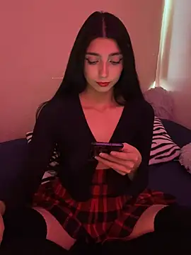 Snapshot of Felicia_smok3 chatting on February 2025 10:46:01 AM Felicia smok3 online show from February 2025 10:46:01 AM