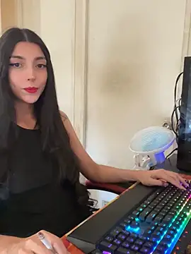 Snapshot of Felicia_smok3 chatting on February 2025 08:37:01 PM Felicia smok3 online show from February 2025 08:37:01 PM