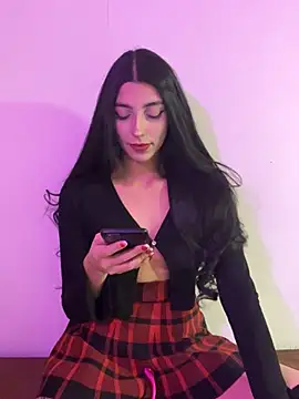 Snapshot of Felicia_smok3 chatting on March 2025 03:18:02 AM Felicia smok3 online show from March 2025 03:18:02 AM