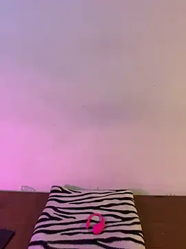 Snapshot of Felicia_smok3 chatting on October 2025 02:23:02 AM Felicia smok3 online show from October 2025 02:23:02 AM