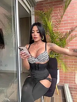 Snapshot of HOT_LADY_777 chatting on March 2025 06:31:01 PM HOT LADY 777 online show from March 2025 06:31:01 PM