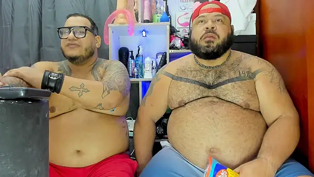 Latino bigcock online show from January 2025 04:03:01 AM