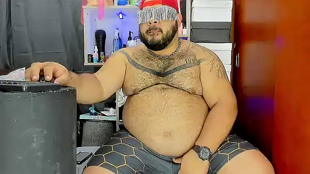 Latino bigcock online show from February 2025 06:29:01 AM