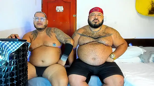 Latino bigcock online show from November 2025 05:43:01 AM