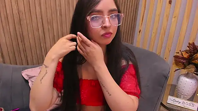 Eva Macalliter online show from February 2025 03:11:02 AM