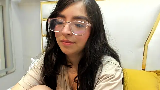 Eva Macalliter online show from March 2025 08:51:02 AM