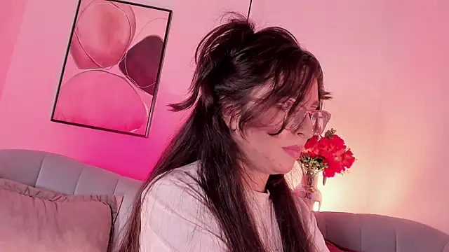 Snapshot of Eva_Macalliter chatting on March 2026 08:26:33 AM Eva Macalliter online show from March 2026 08:26:33 AM