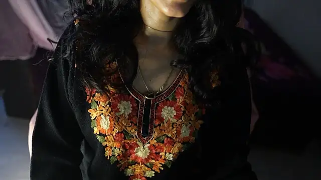 -AyeshaSinghania- online show from February 2026 06:39:02 AM