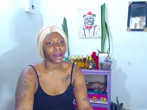 Snapshot of The_wickles_4443 chatting on January 2025 03:37:01 AM The wickles 4443 online show from January 2025 03:37:01 AM