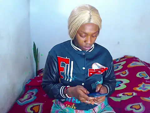 Snapshot of The_wickles_4443 chatting on March 2025 10:27:02 PM The wickles 4443 online show from March 2025 10:27:02 PM