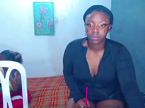 Snapshot of The_wickles_4443 chatting on September 2025 02:39:02 PM The wickles 4443 online show from September 2025 02:39:02 PM