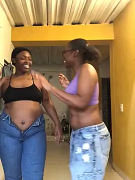 Snapshot of The_wickles_4443 chatting on September 2025 03:17:01 PM The wickles 4443 online show from September 2025 03:17:01 PM