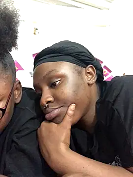 Snapshot of The_wickles_4443 chatting on October 2025 07:58:01 PM The wickles 4443 online show from October 2025 07:58:01 PM