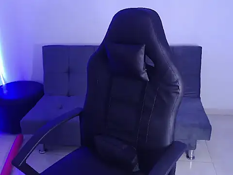 hot king20 online show from December 2025 10:06:02 PM