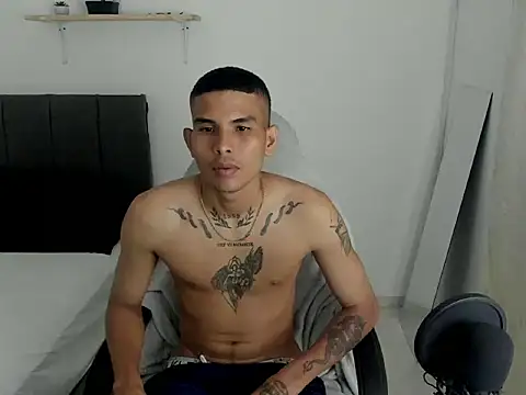 Snapshot of hot_king20 chatting on July 2026 03:53:02 AM hot king20 online show from July 2026 03:53:02 AM