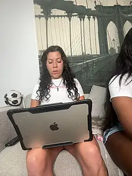 Bigbuttbrooklynn online show from February 2025 12:49:01 AM