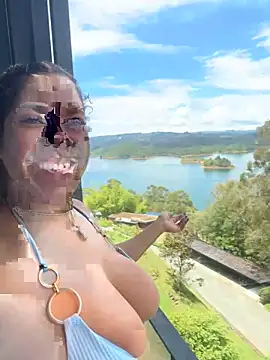 Bigbuttbrooklynn online show from February 2026 04:36:02 PM