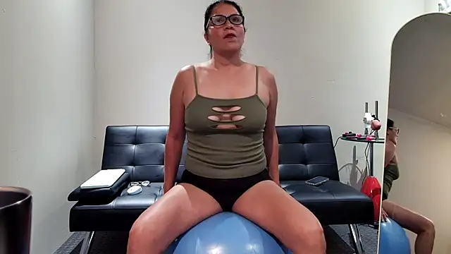 NinasRu online show from March 2026 09:40:01 PM