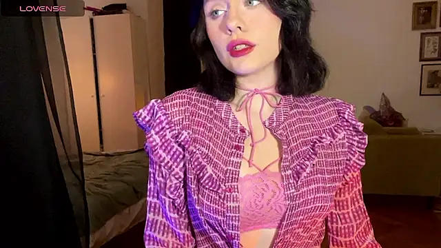 Snapshot of sunshine_lina chatting on December 2024 07:54:01 PM sunshine lina online show from December 2024 07:54:01 PM